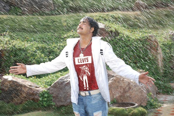 Taj Mahal Movie Sivaji,Sruthi Stills - 32 / 43 photos